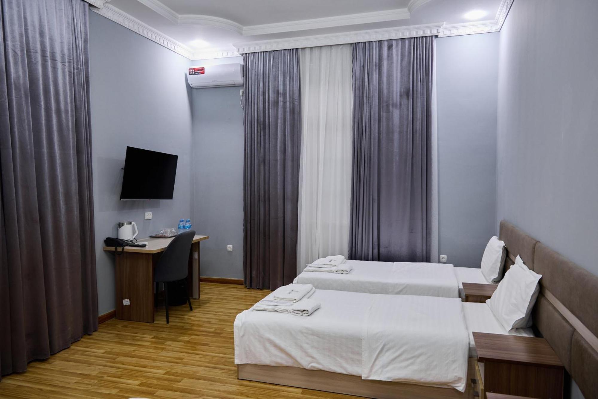 Art Garden Hotel Tashkent Exterior photo